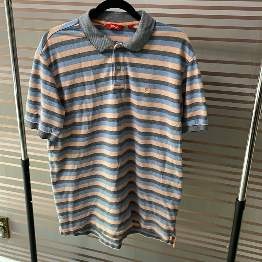 Men’s size Large Izod Polo shirt never worn